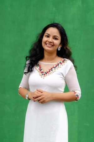 Kurti: LN5230