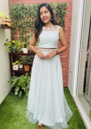 Skirt and top:LN42463