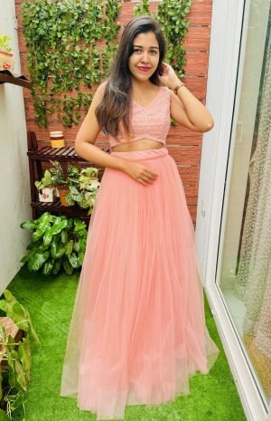 Skirt and top: LN46897