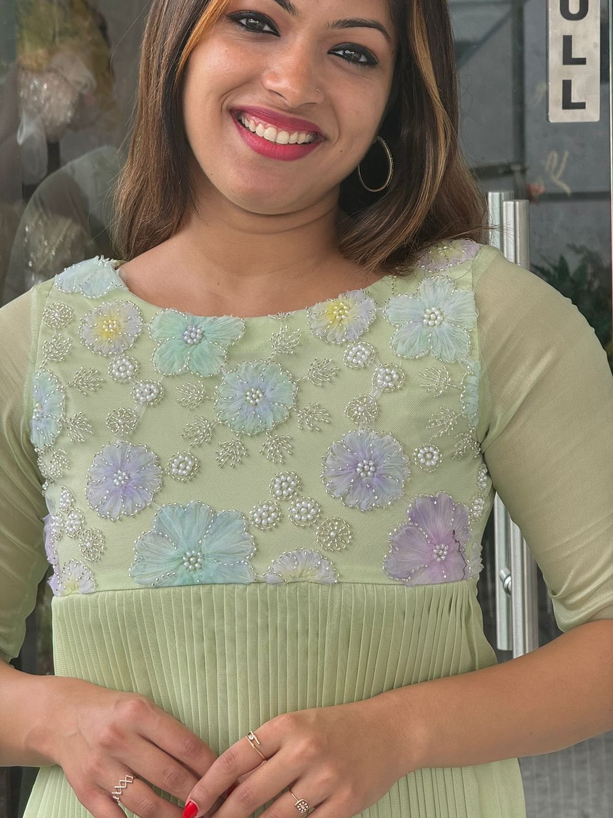 WhatsApp Image 2024-12-04 at 12.04.49 (1)