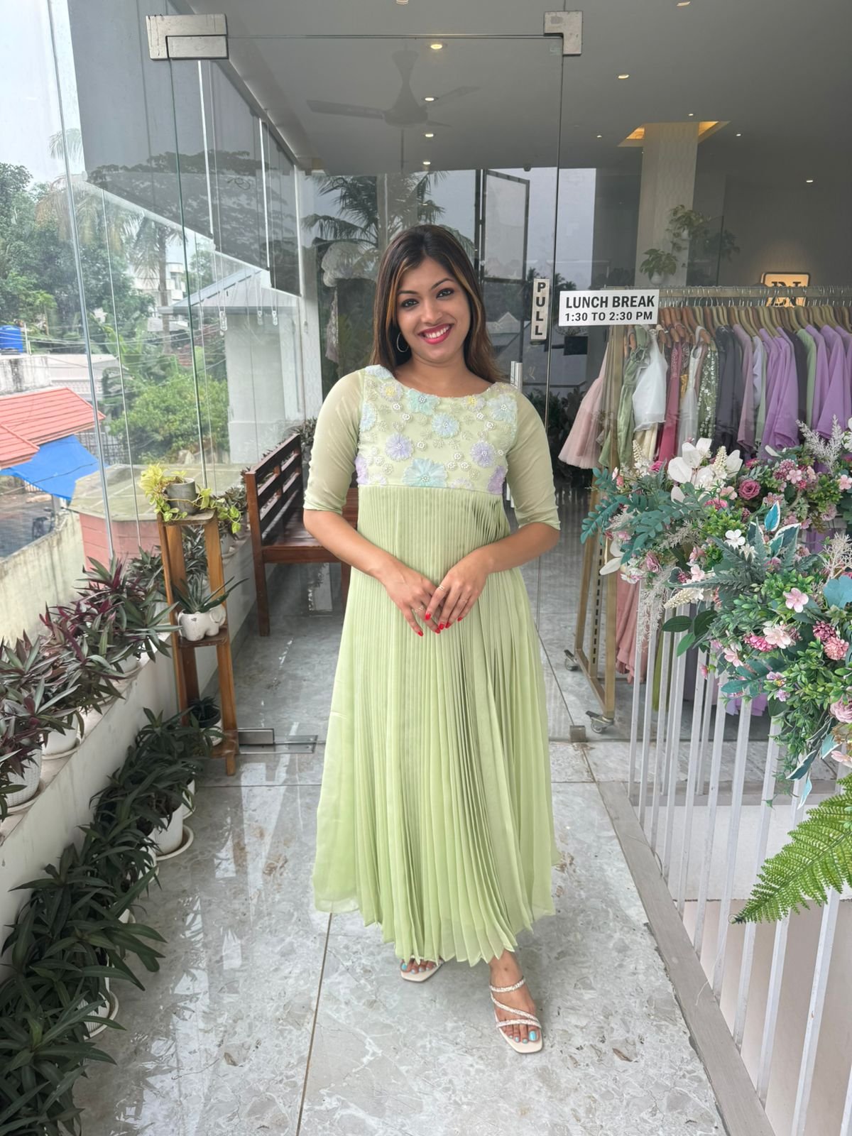 WhatsApp Image 2024-12-04 at 12.04.50 (1)