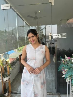 Kurti:LN54274