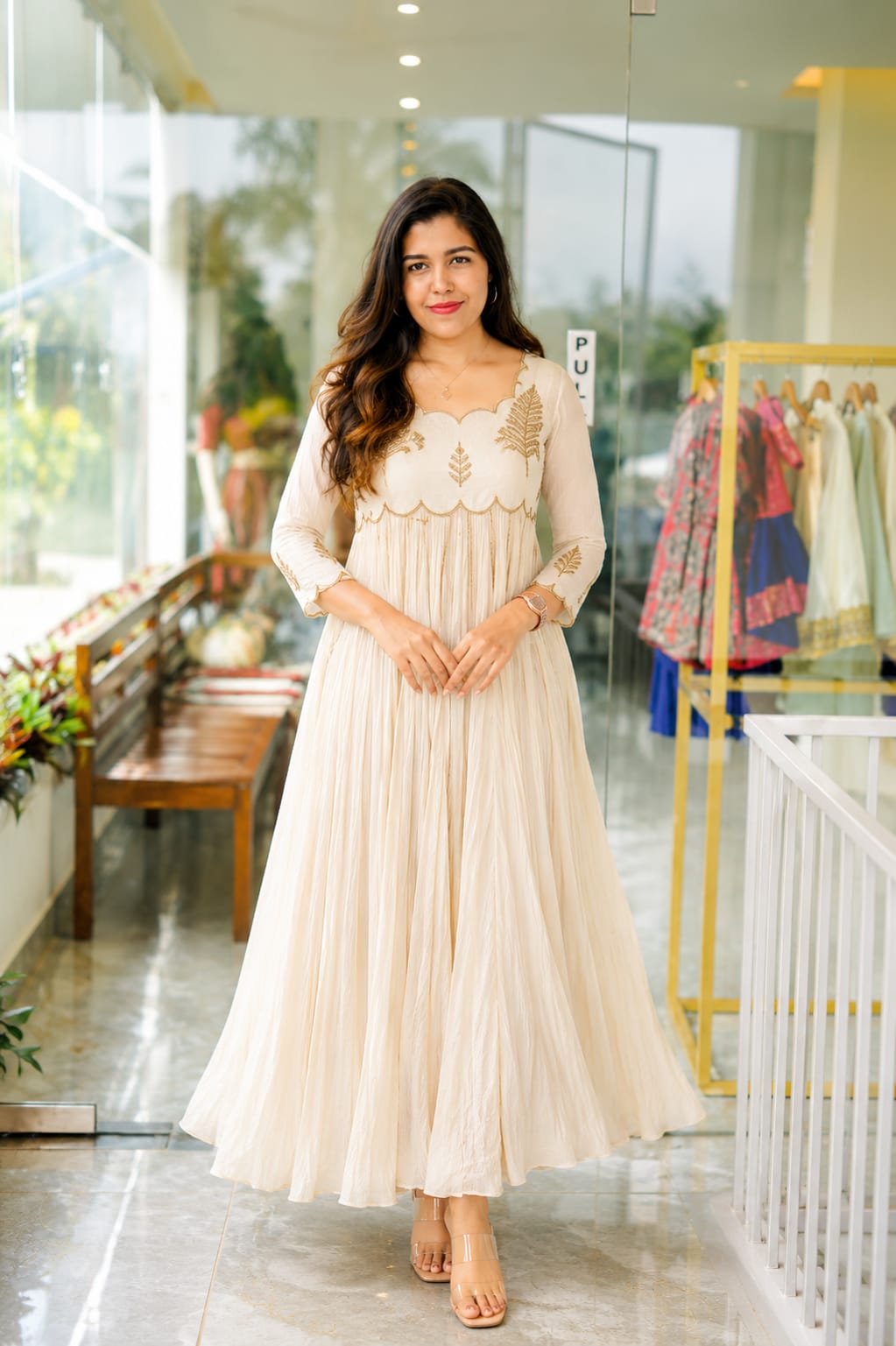 Kurti:LN66728