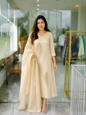 Kurti:LN66760