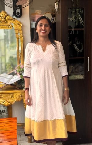 Kurti:LN67083