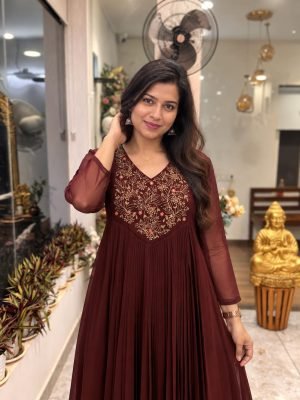 Kurti:LN67446